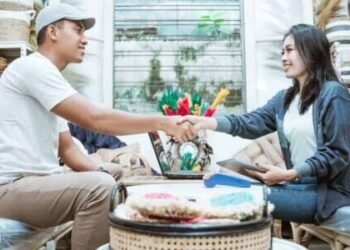 How does a social entrepreneur make business and impact?