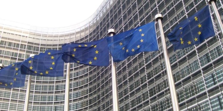 European Commission Adopts Crucial European Sustainability Reporting Standards