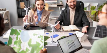 How to Pitch a Sustainable Business to Investors Effectively